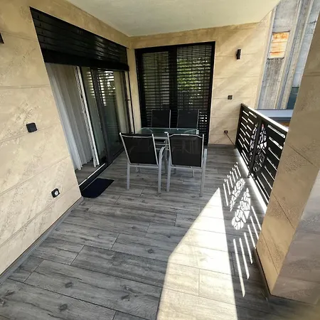 Moste 2 - Free Parking & Pool, Ev Station * Любляна