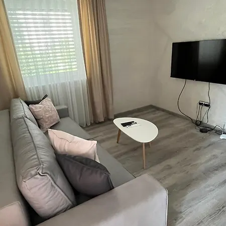 Moste 2 - Free Parking & Pool, Ev Station Apartament *